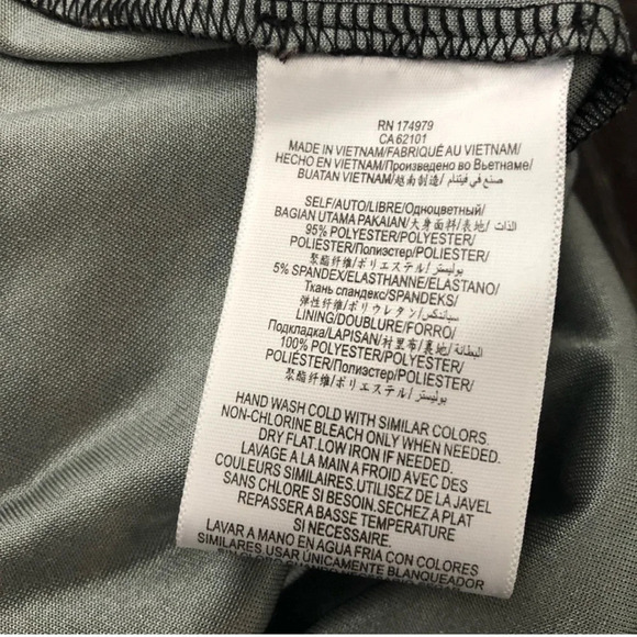 New BCBGeneration Halter Cut-out Dress Floral velvet keyhole mock neck midi - Picture 6 of 8